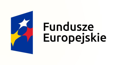 Tekst Fundusze Europejskie oraz ich logo 3 kolorowe gwiazdy na niebieskim tle